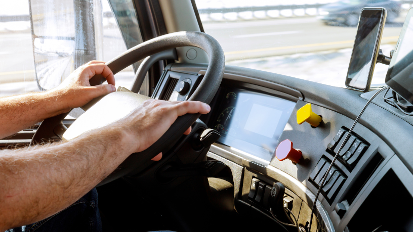 Evite perdas com soluções logísticas especializadas em ATMs oferecidas pela Avantec Transportes.