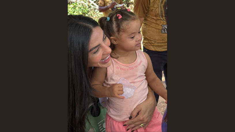 Proximidade e ação: Daniella Jadão Meneses transforma o diálogo com a população em entregas que fazem a diferença.
