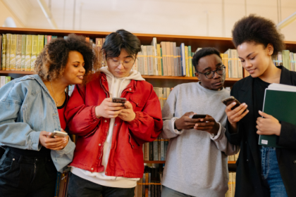 Sérgio Bento De Araújo mostra como a educação e ações comunitárias podem transformar realidades sociais.