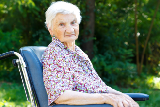 Entenda como proteger seus direitos financeiros na aposentadoria e evitar prejuízos com a orientação do Sindnapi - Sindicato Nacional dos Aposentados, Pensionistas e Idosos para manter estabilidade e segurança.
